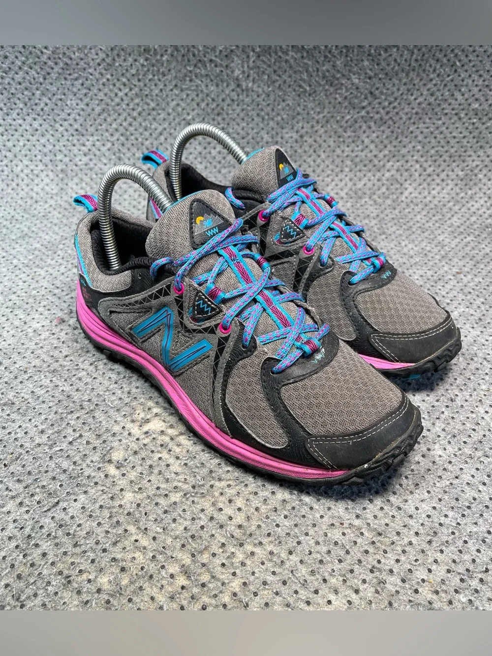 New Balance Women's Gray Athletic Sneakers with Pink and Blue Accents